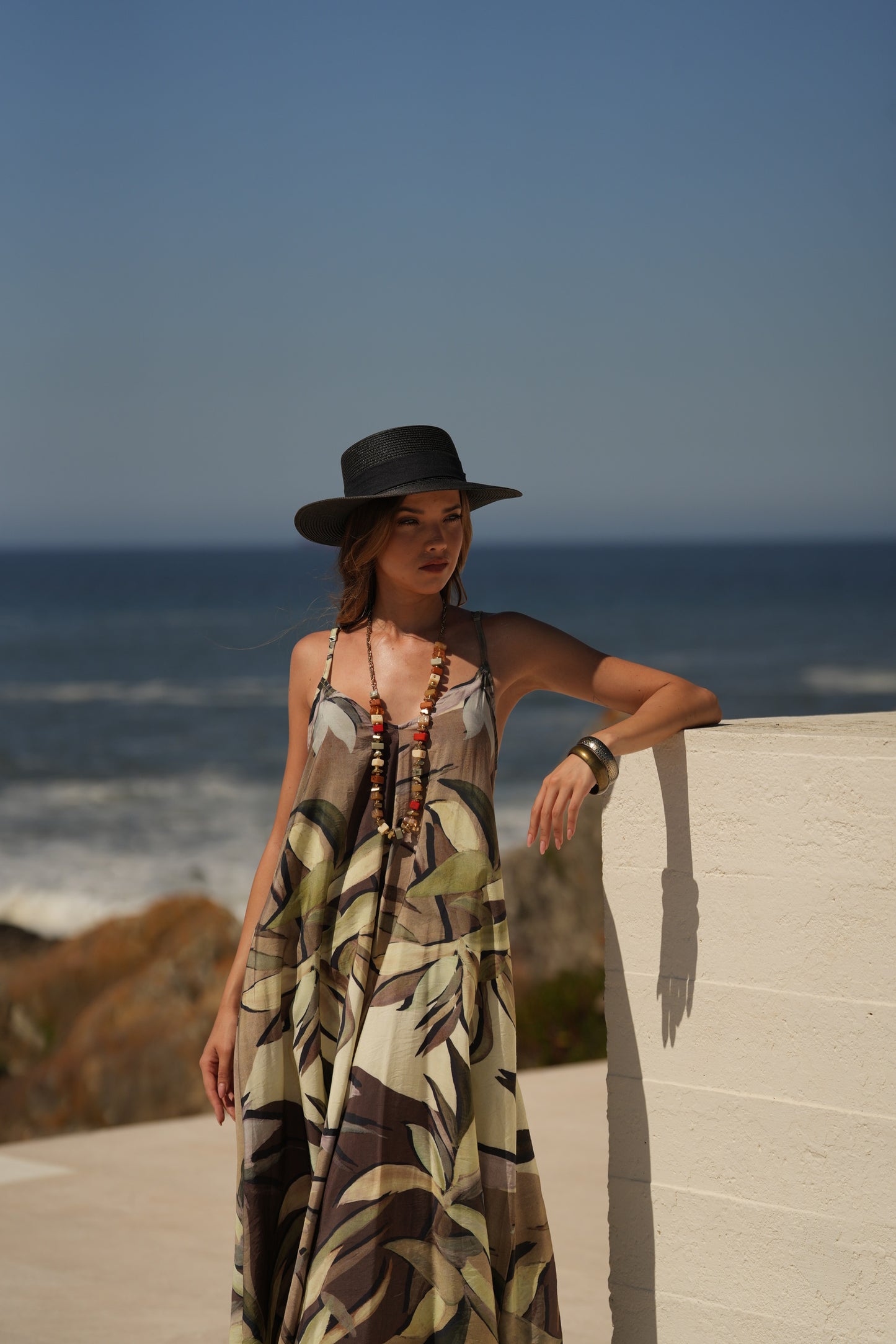 Vestido largo de tirantes estampado