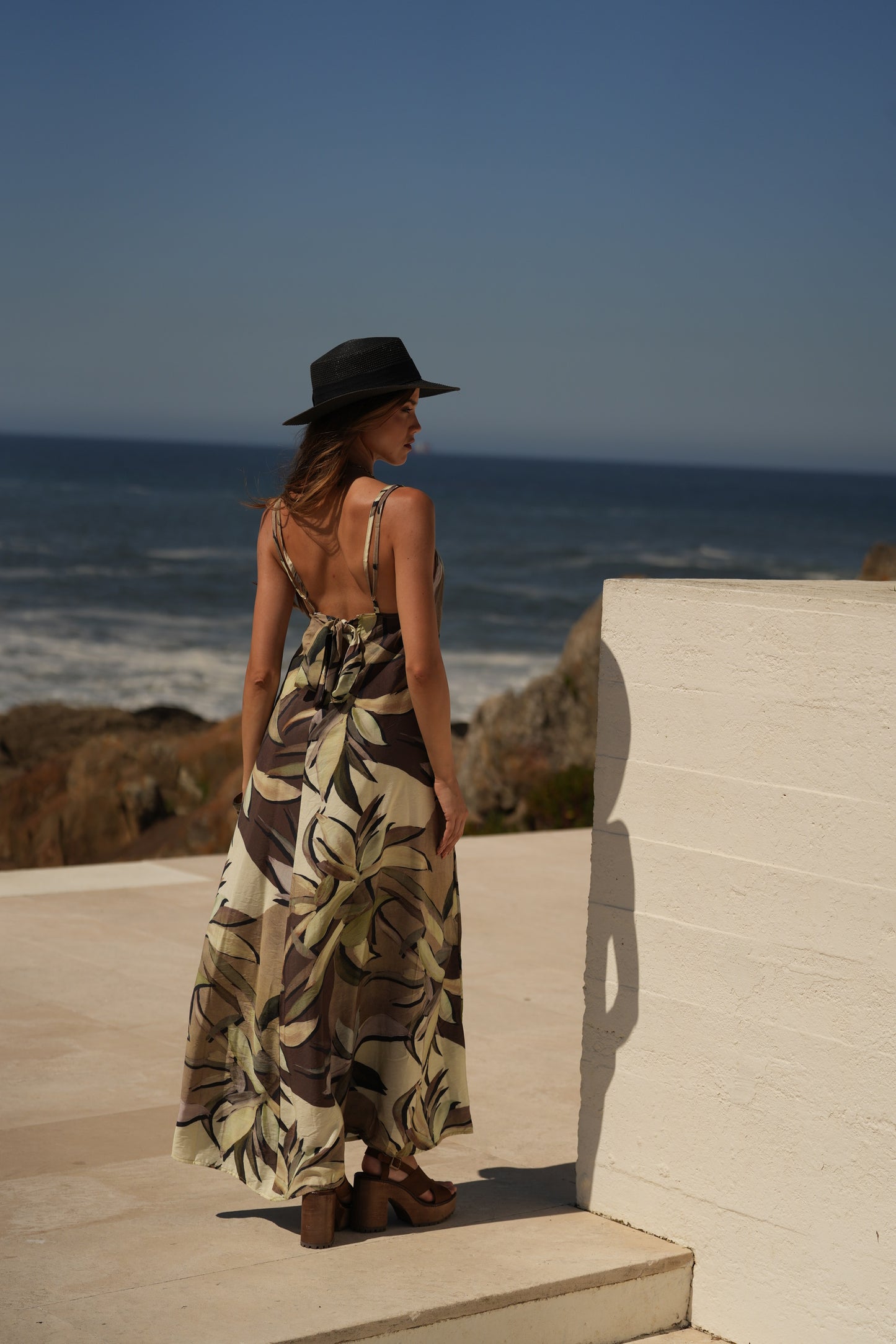 Vestido largo de tirantes estampado