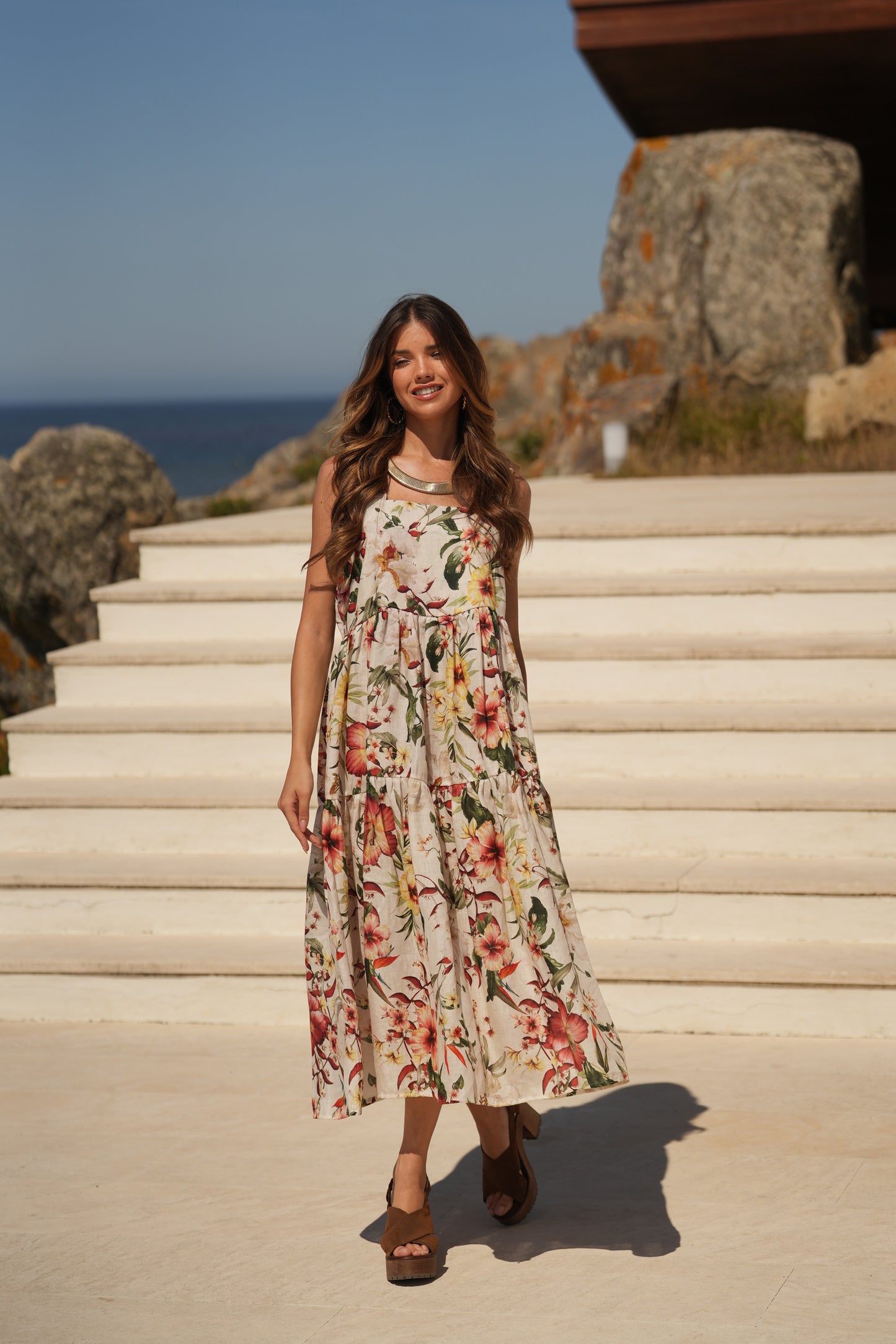 Vestido largo de tirantes estampado