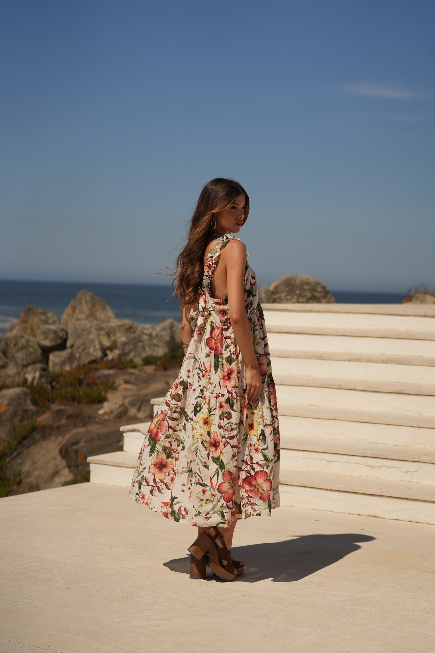 Vestido largo de tirantes estampado