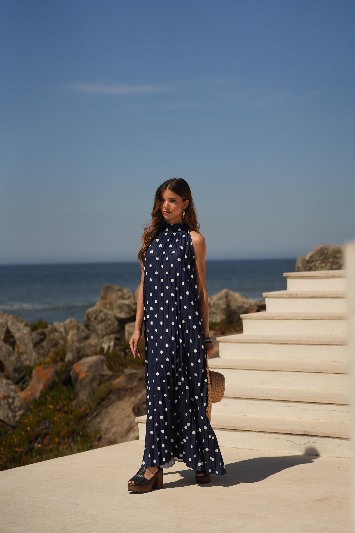 Vestido plisado estampado de lunares