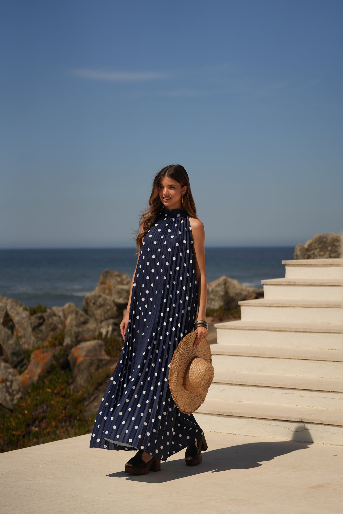 Vestido plisado estampado de lunares