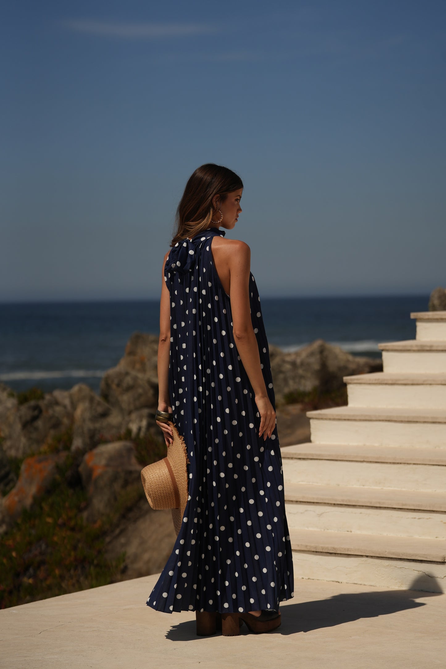 Vestido plisado estampado de lunares