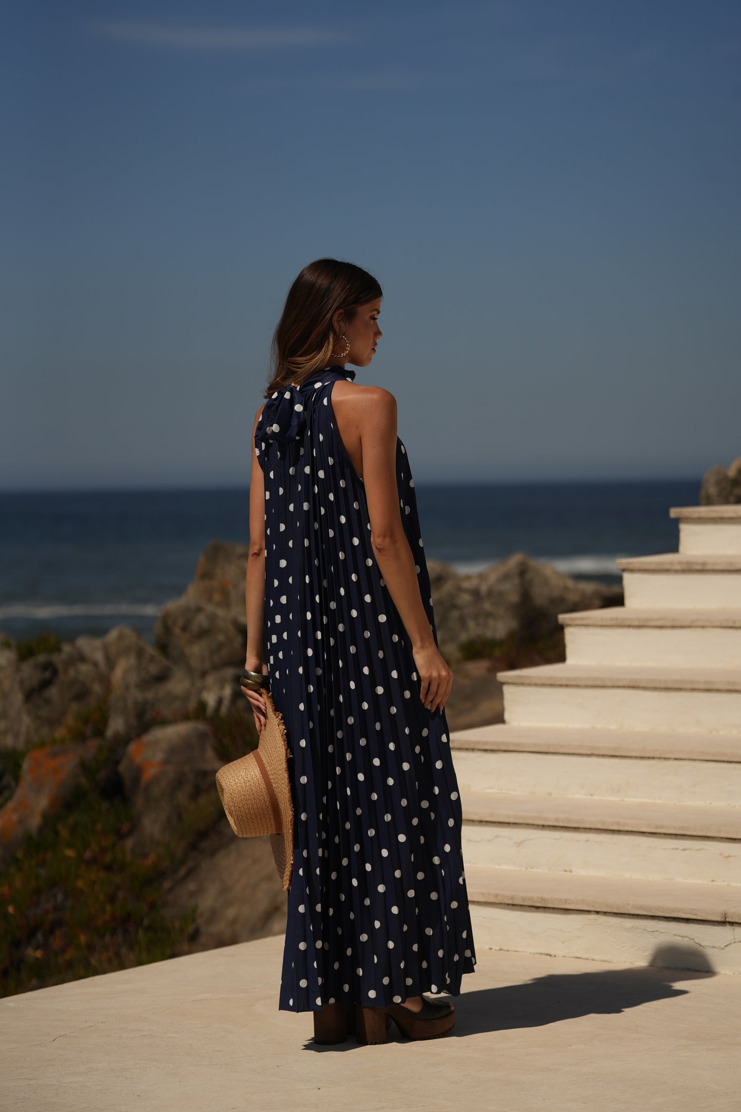 Vestido plisado estampado de lunares