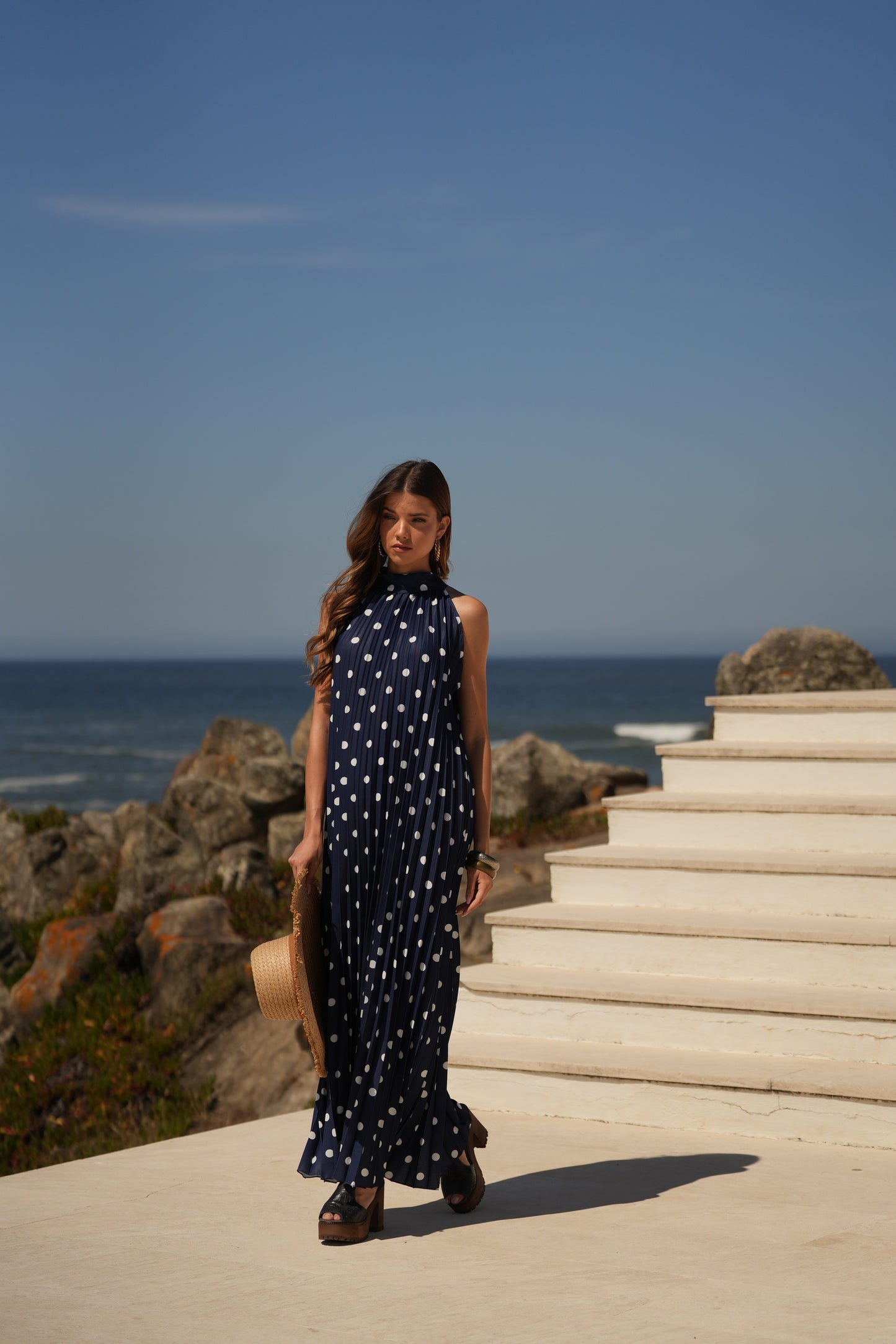 Vestido plisado estampado de lunares