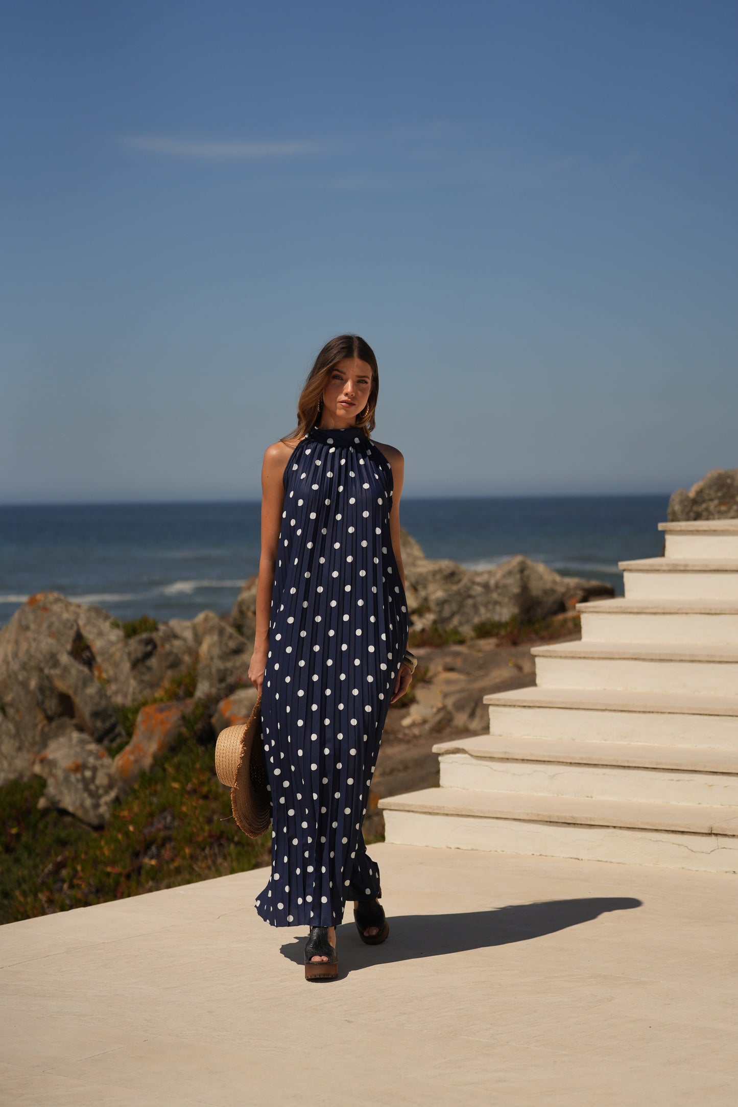 Vestido plisado estampado de lunares