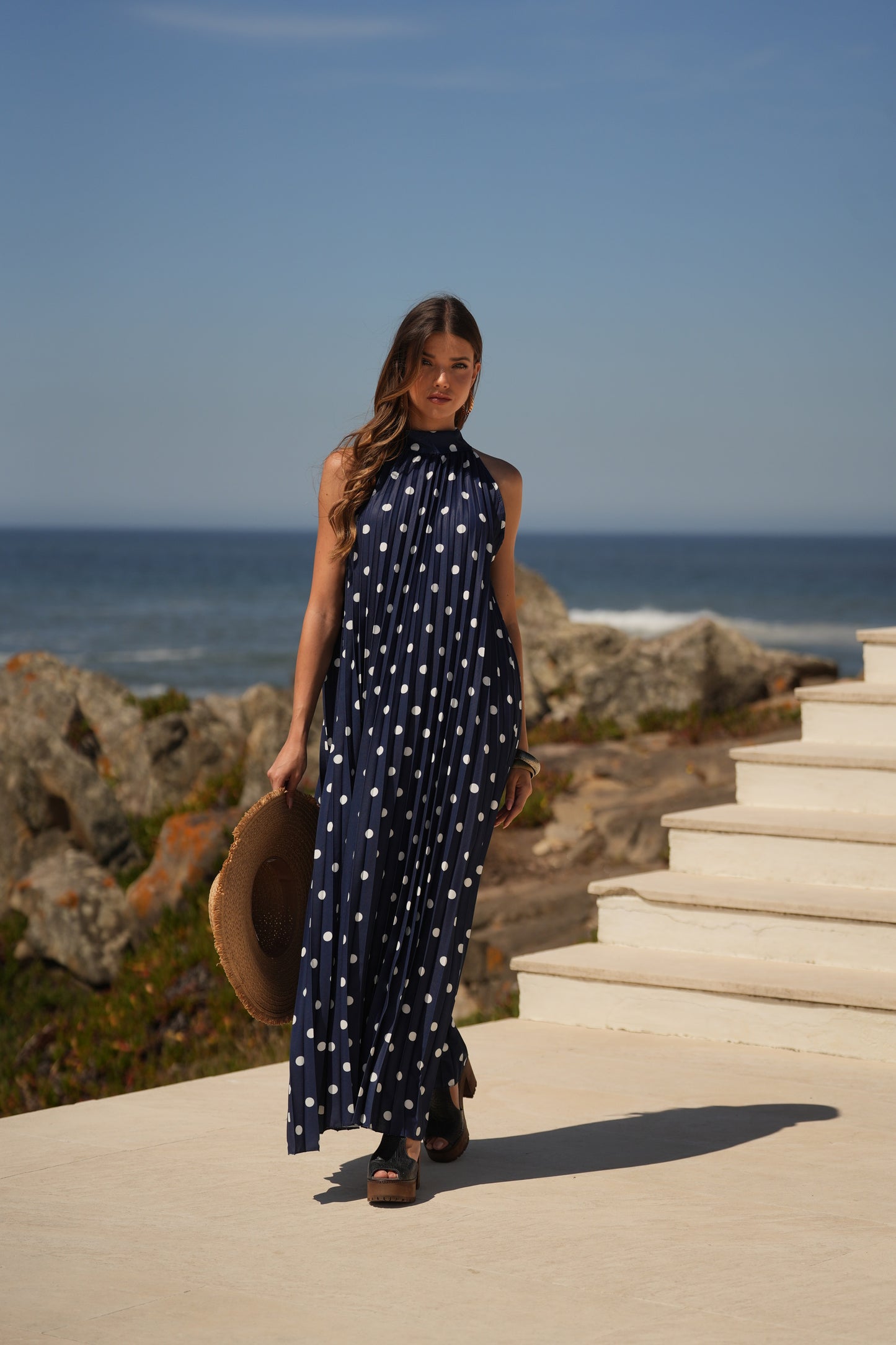 Vestido plisado estampado de lunares