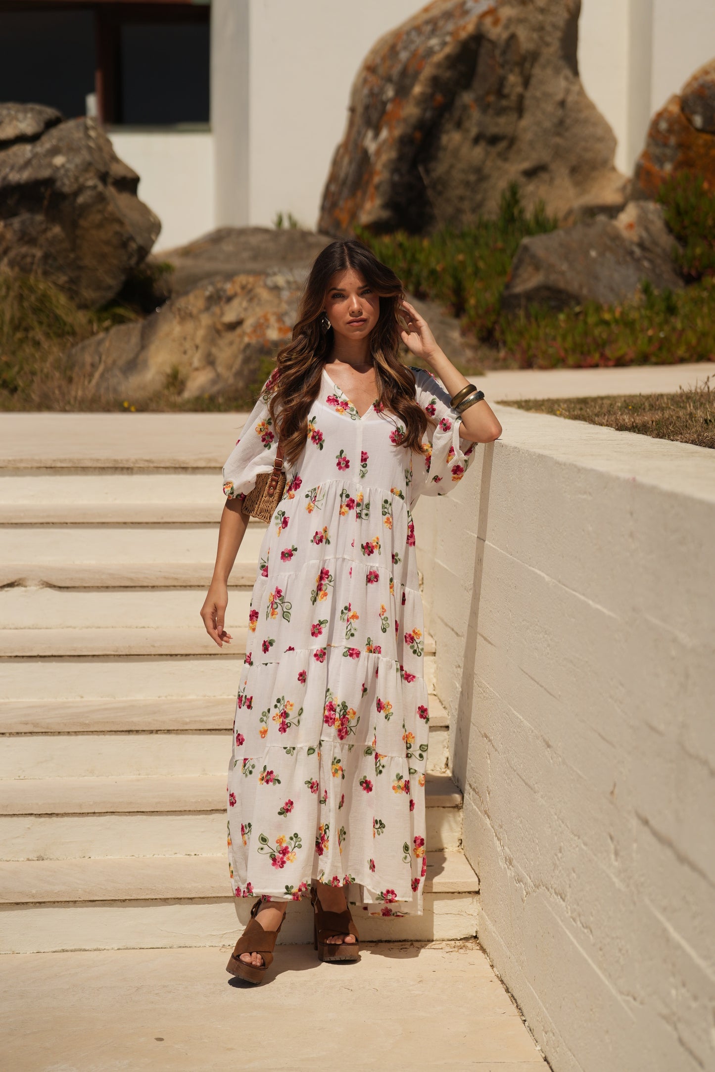 Vestido largo blanco con flores