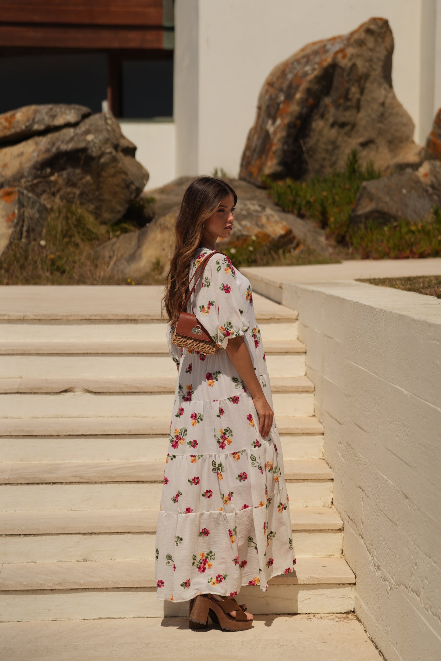 Vestido largo blanco con flores