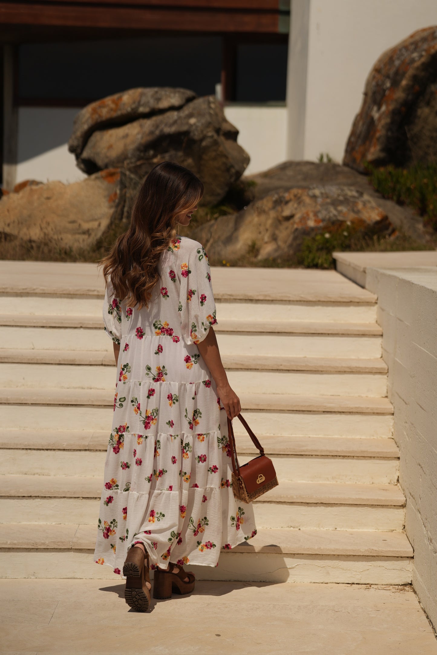 Vestido largo blanco con flores