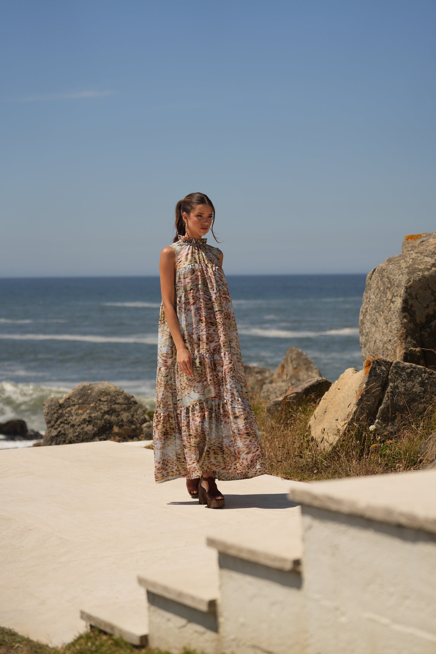 Vestido largo de seda estampada