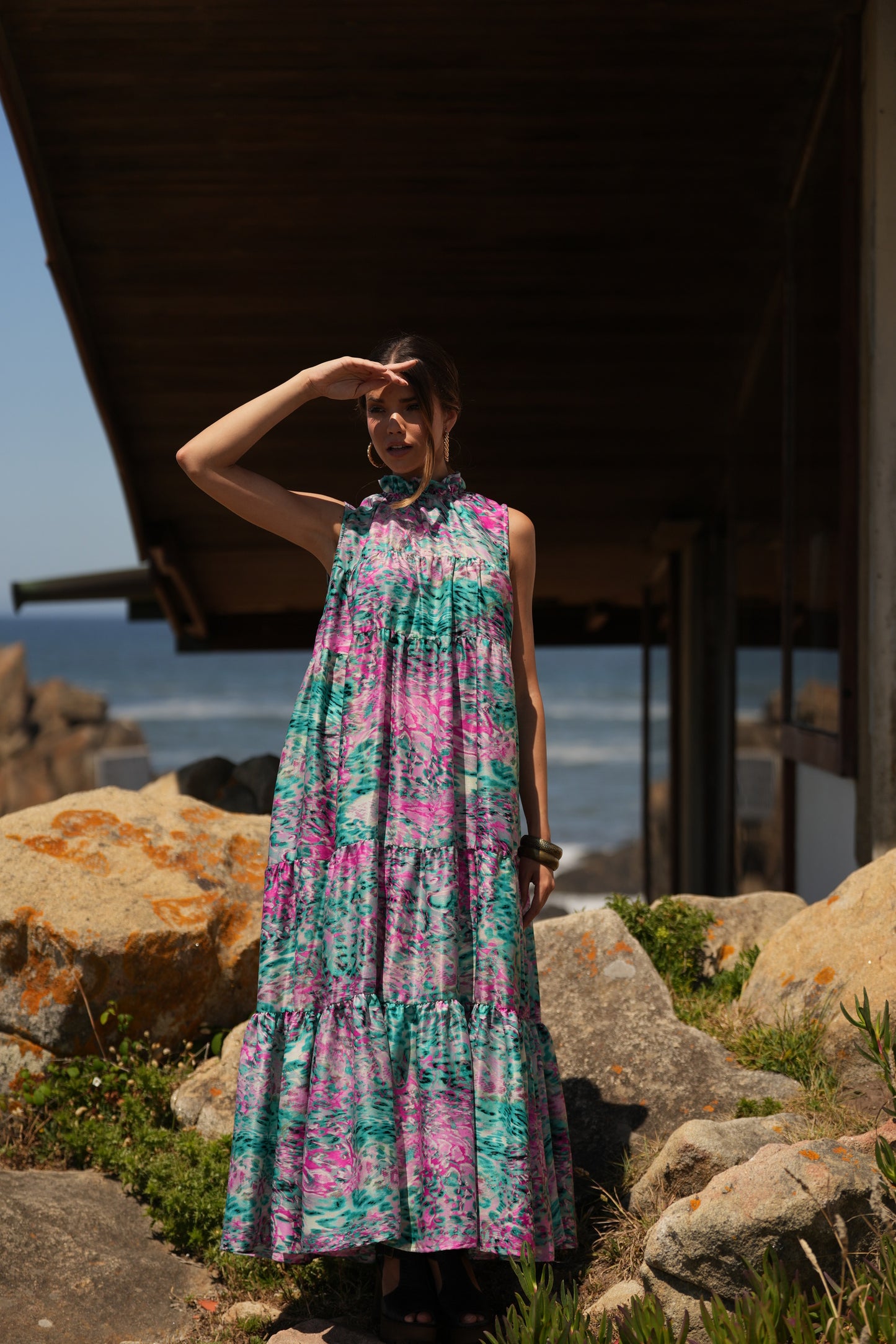 Vestido largo de seda estampada