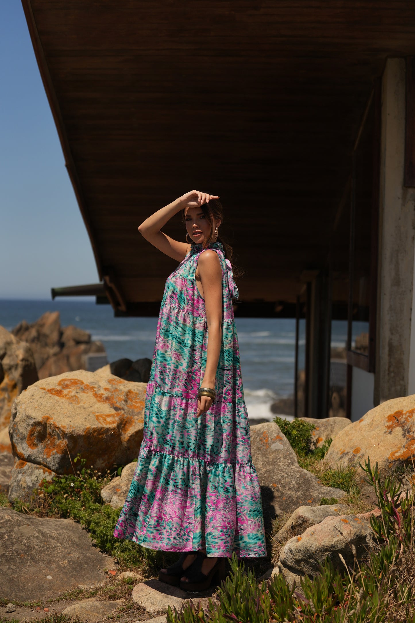 Vestido largo de seda estampada