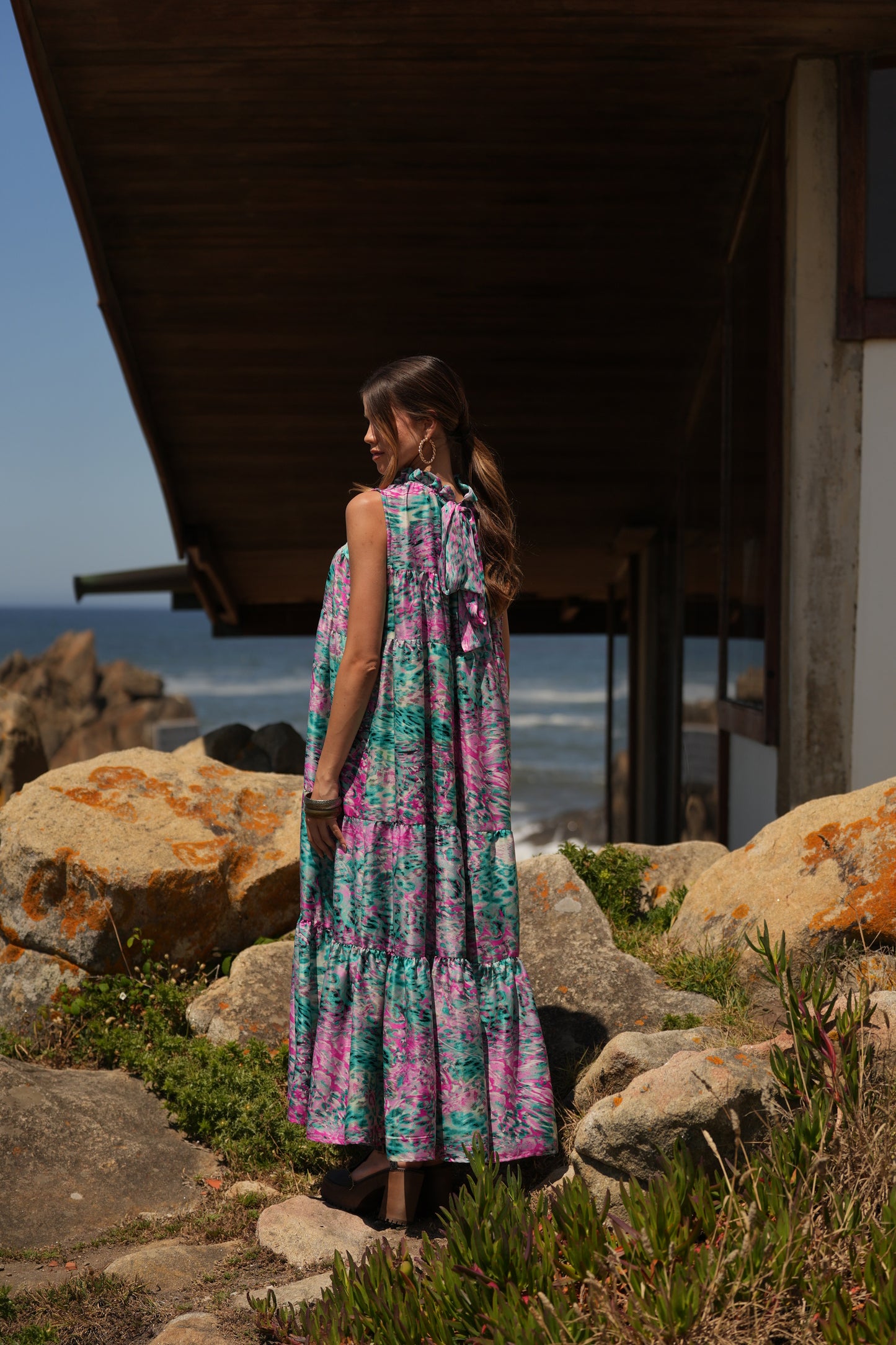 Vestido largo de seda estampada