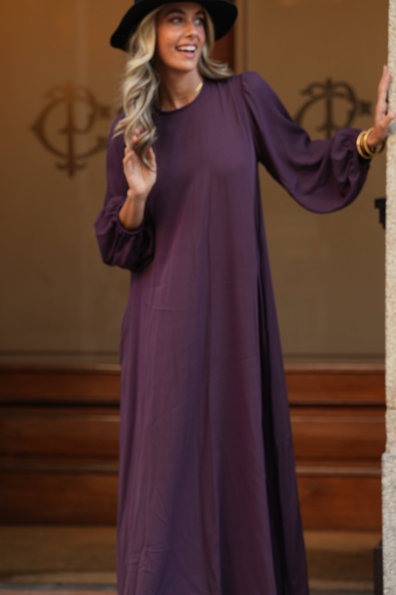 Vestido largo en viscosa burdeos