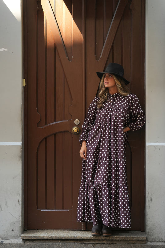 Vestido largo con volantes