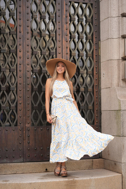 Vestido largo con cinturón