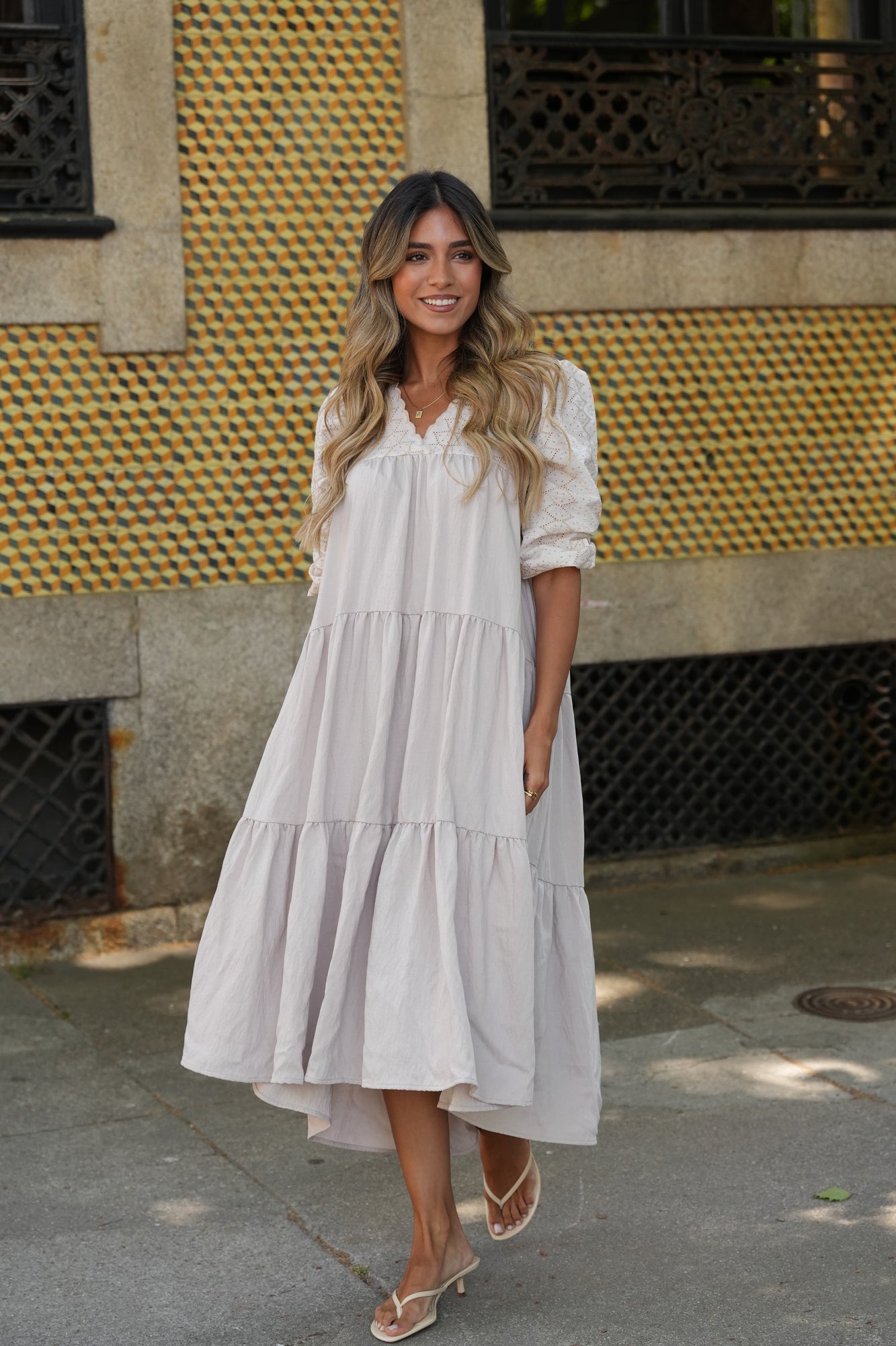 Vestido largo beige