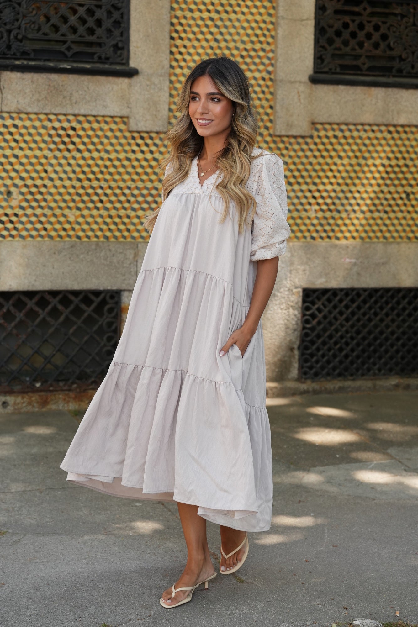 Vestido largo beige