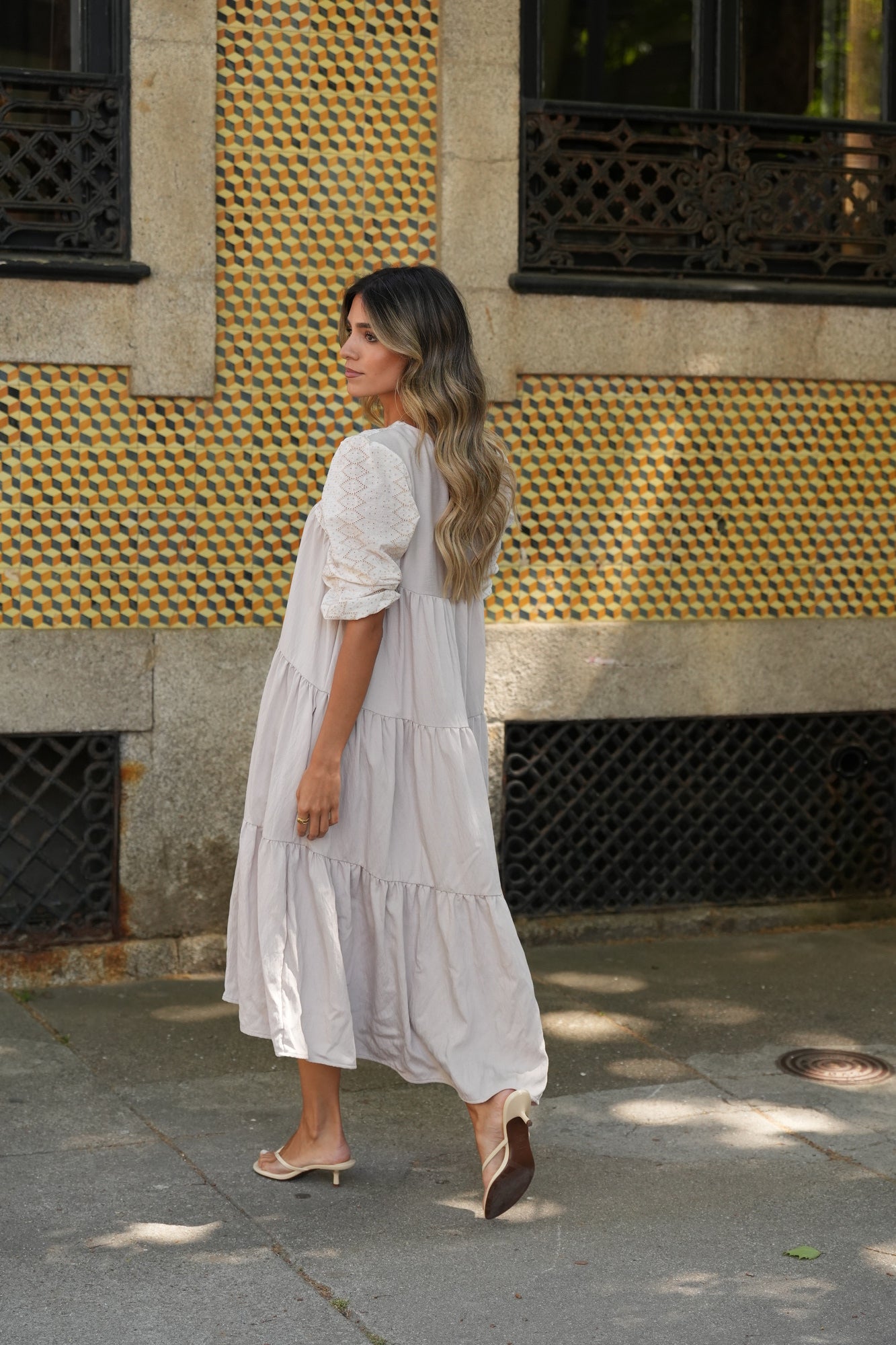 Vestido largo beige