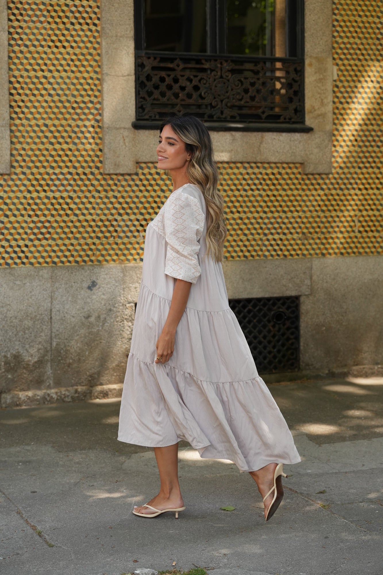 Vestido largo beige