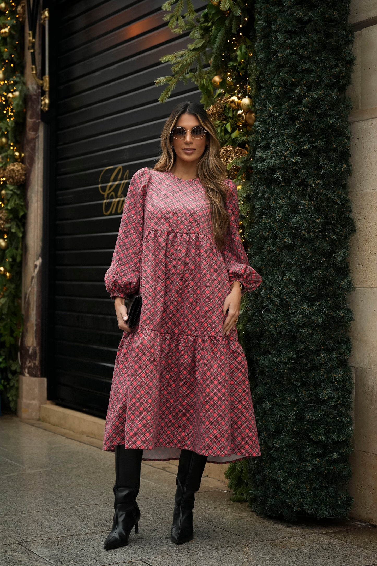 Vestido largo con volantes en bombazina