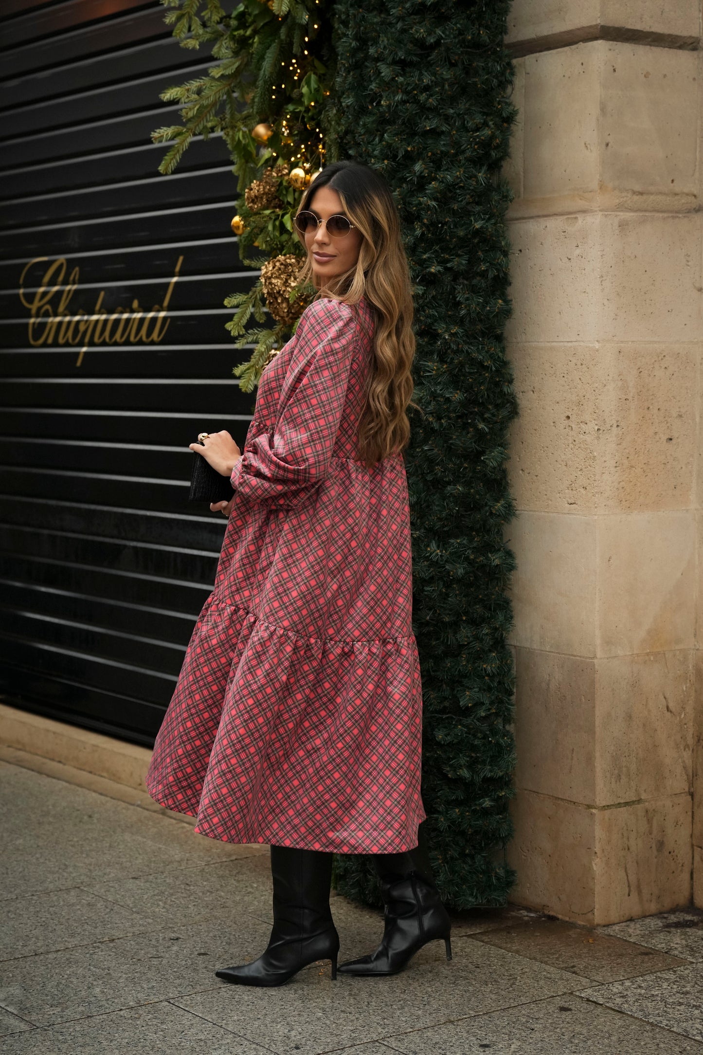 Vestido largo con volantes en bombazina