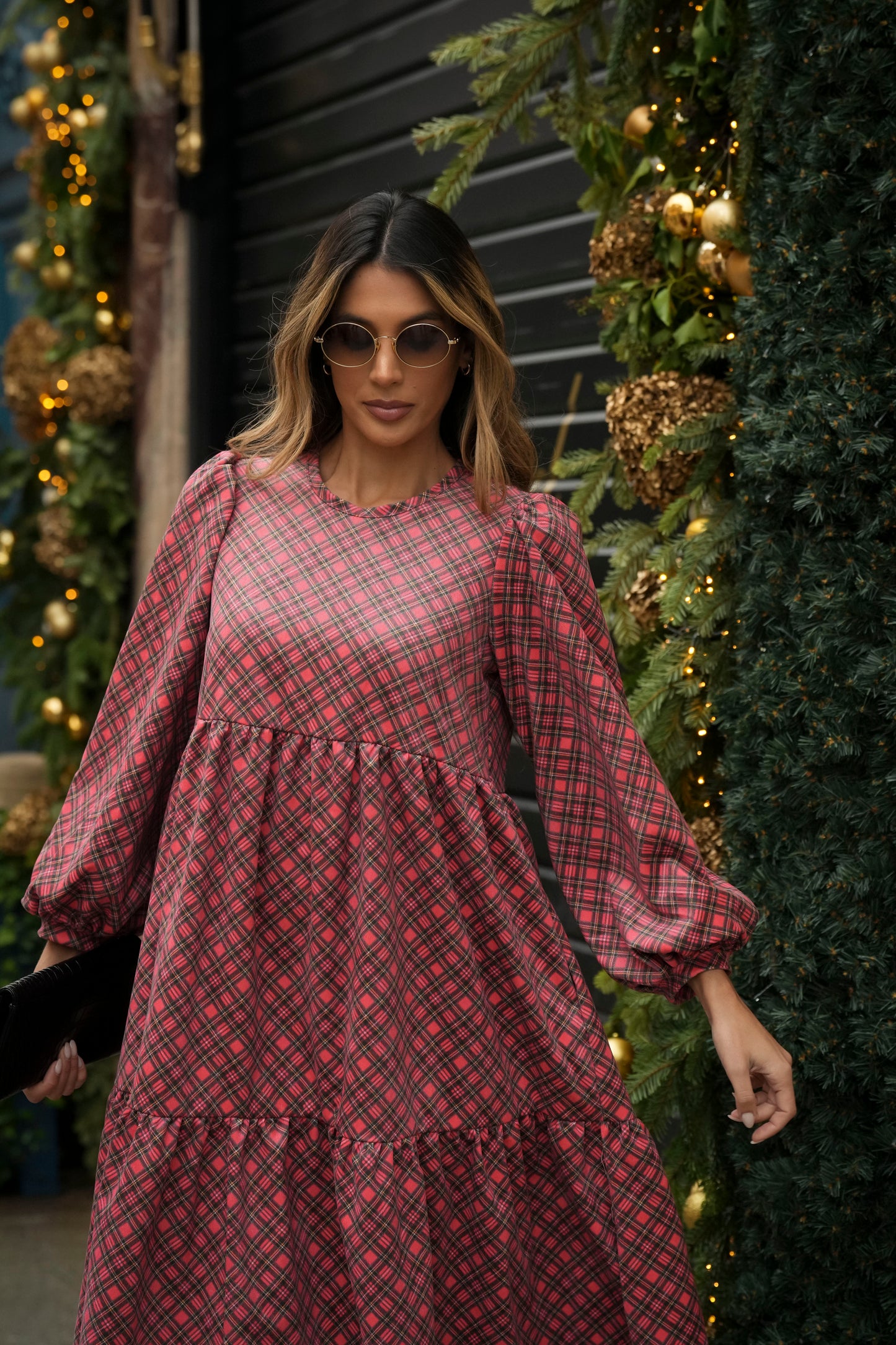 Vestido largo con volantes en bombazina