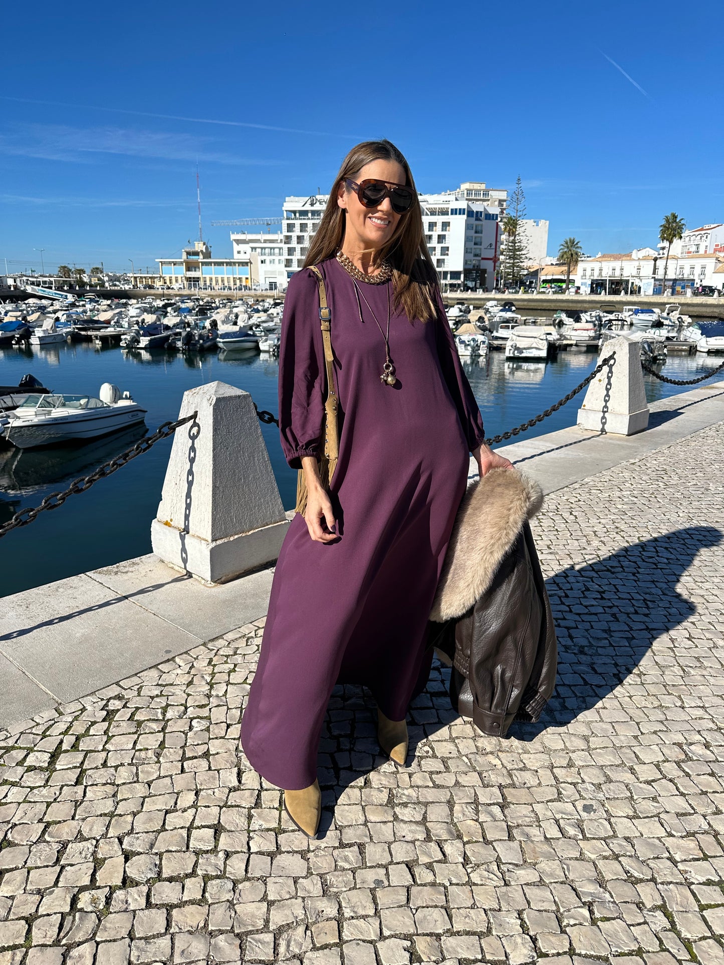 Vestido largo en viscosa burdeos