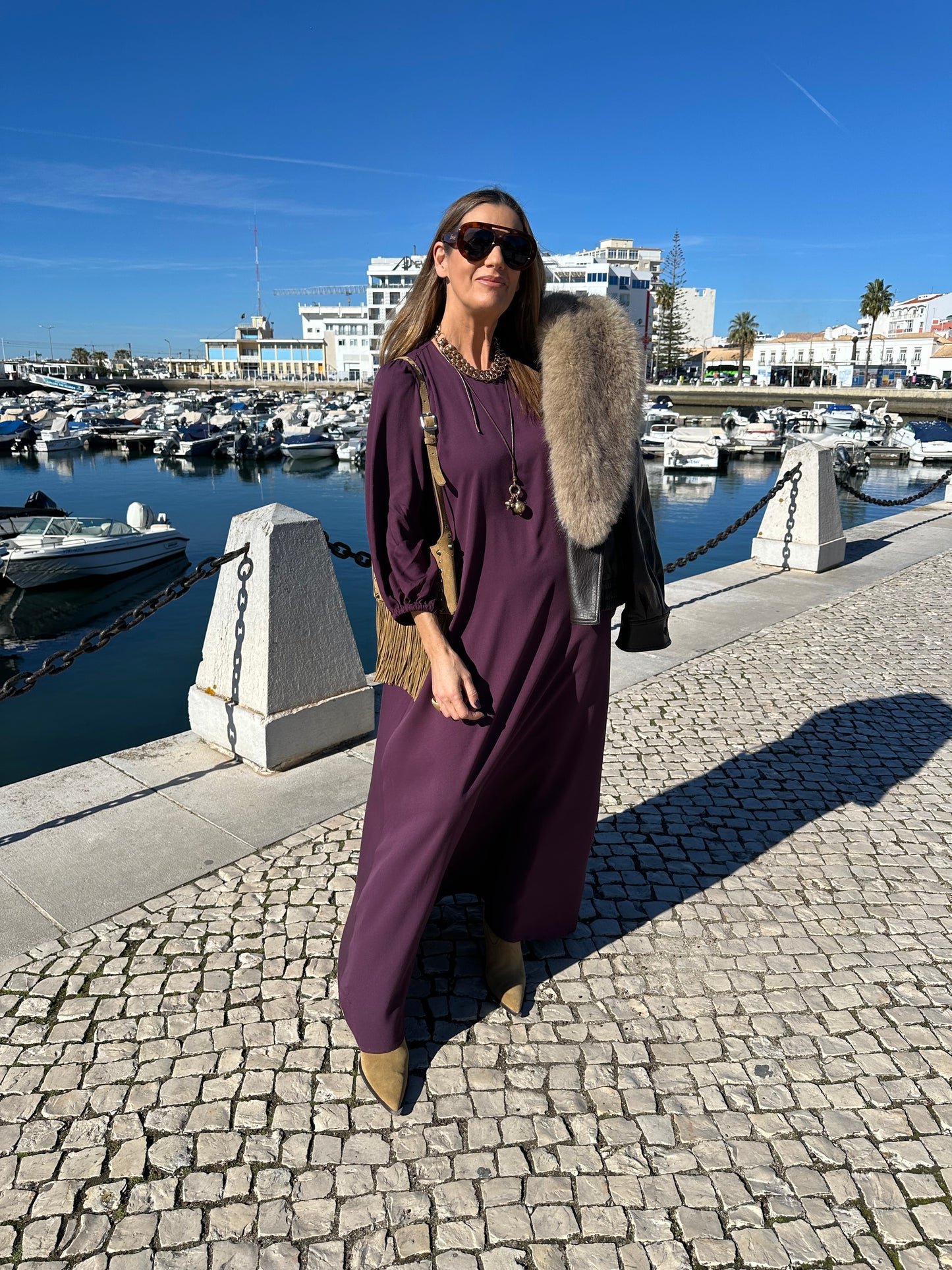 Vestido largo en viscosa burdeos