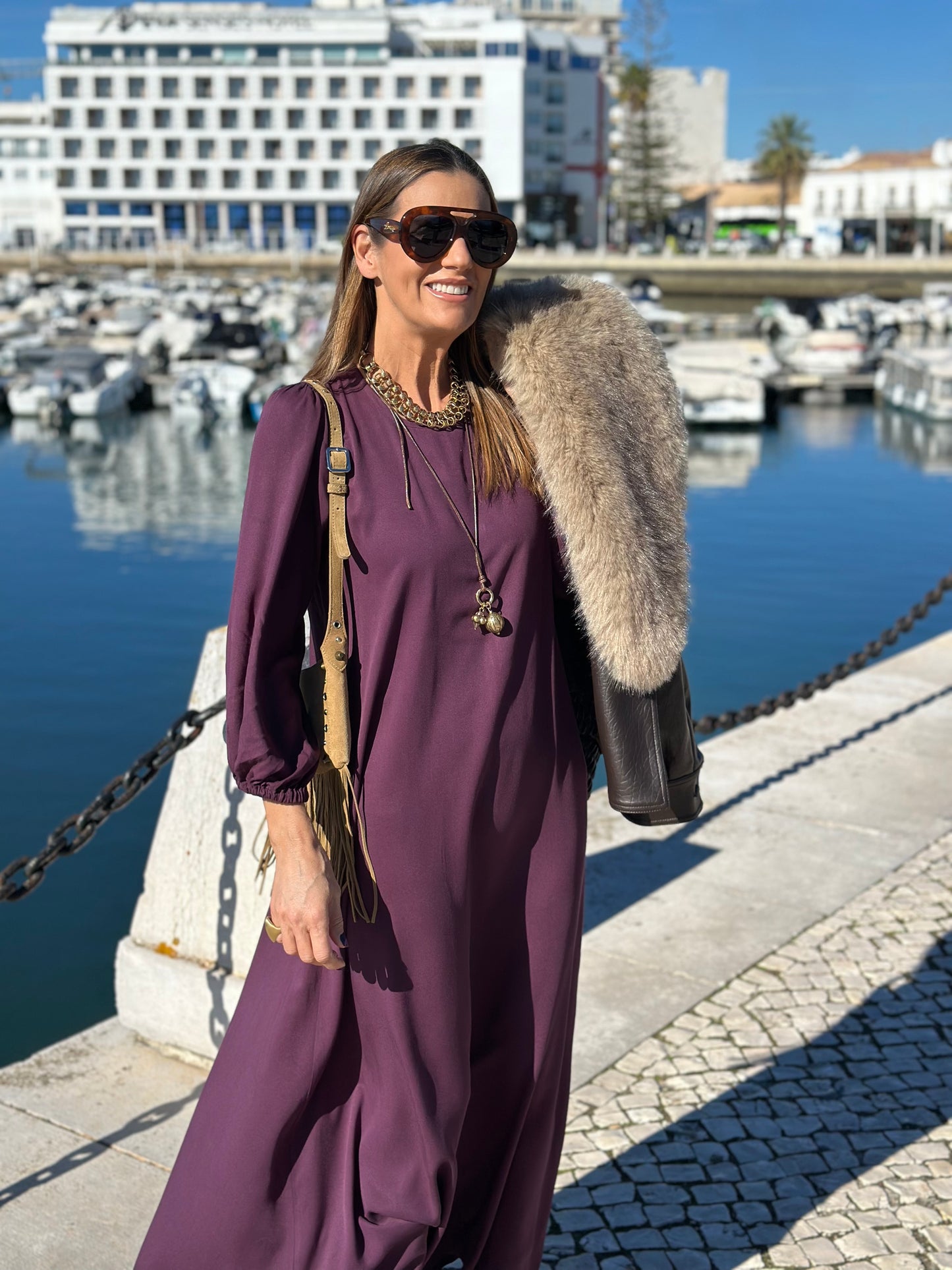 Vestido largo en viscosa burdeos