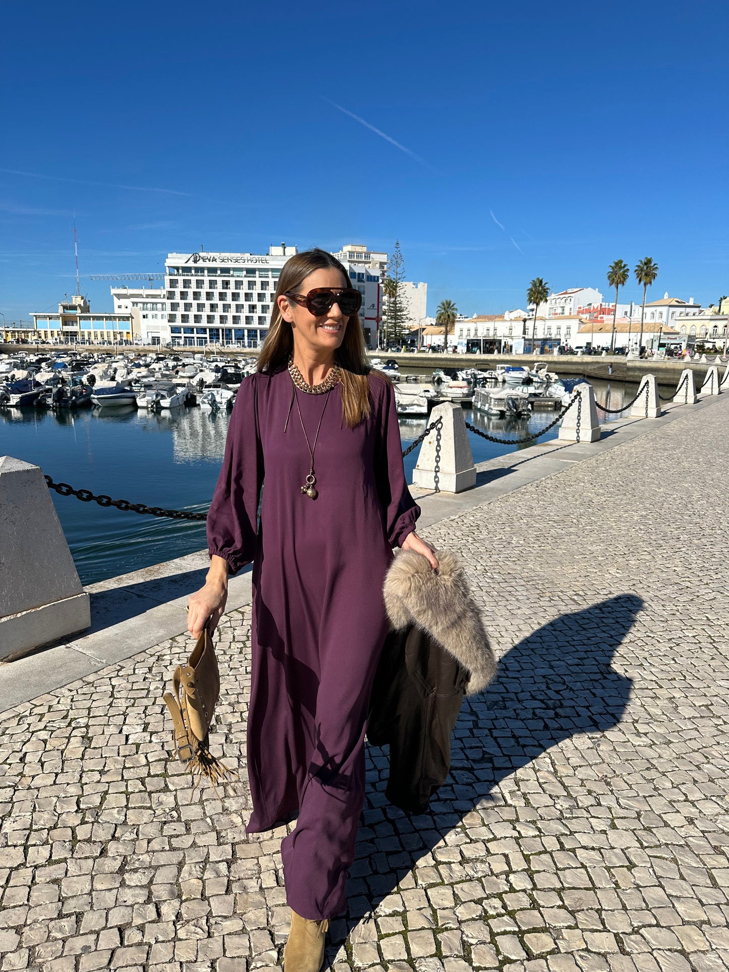 Vestido largo en viscosa burdeos