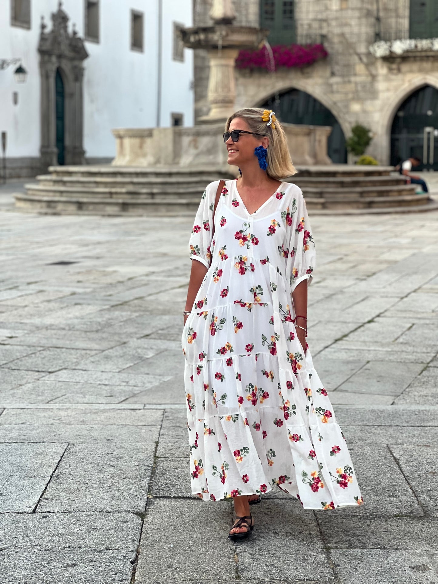 Vestido largo blanco con flores