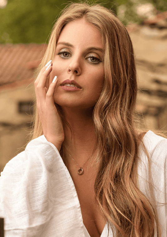 cordón con colgante