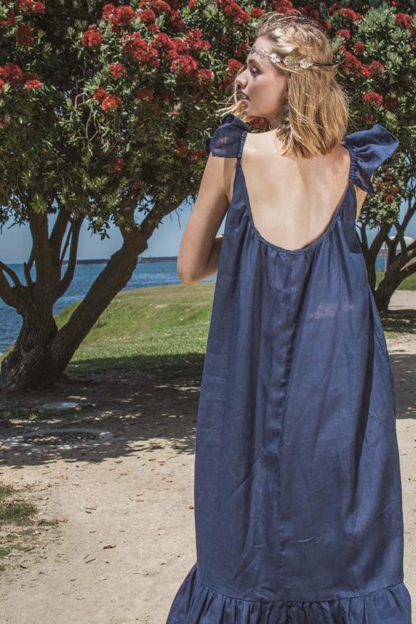 <transcy>Vestido de lino</transcy>