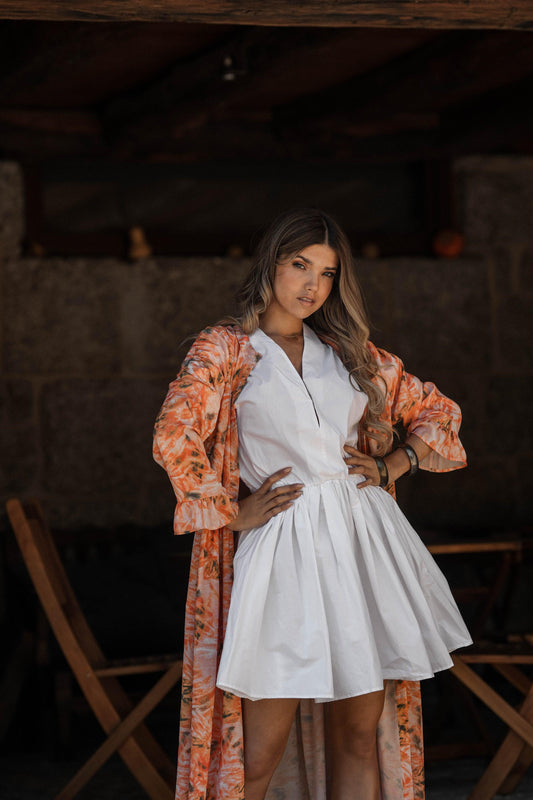 Vestido corto con volante