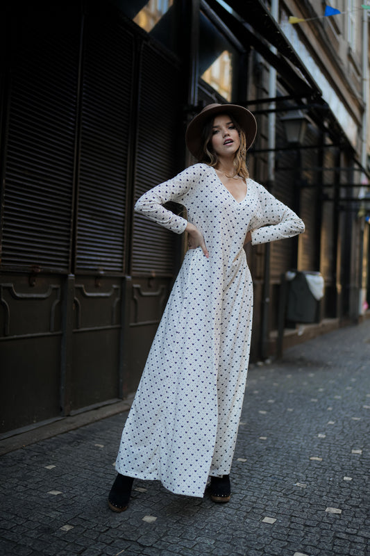 jumpsuit con estampado de corazones