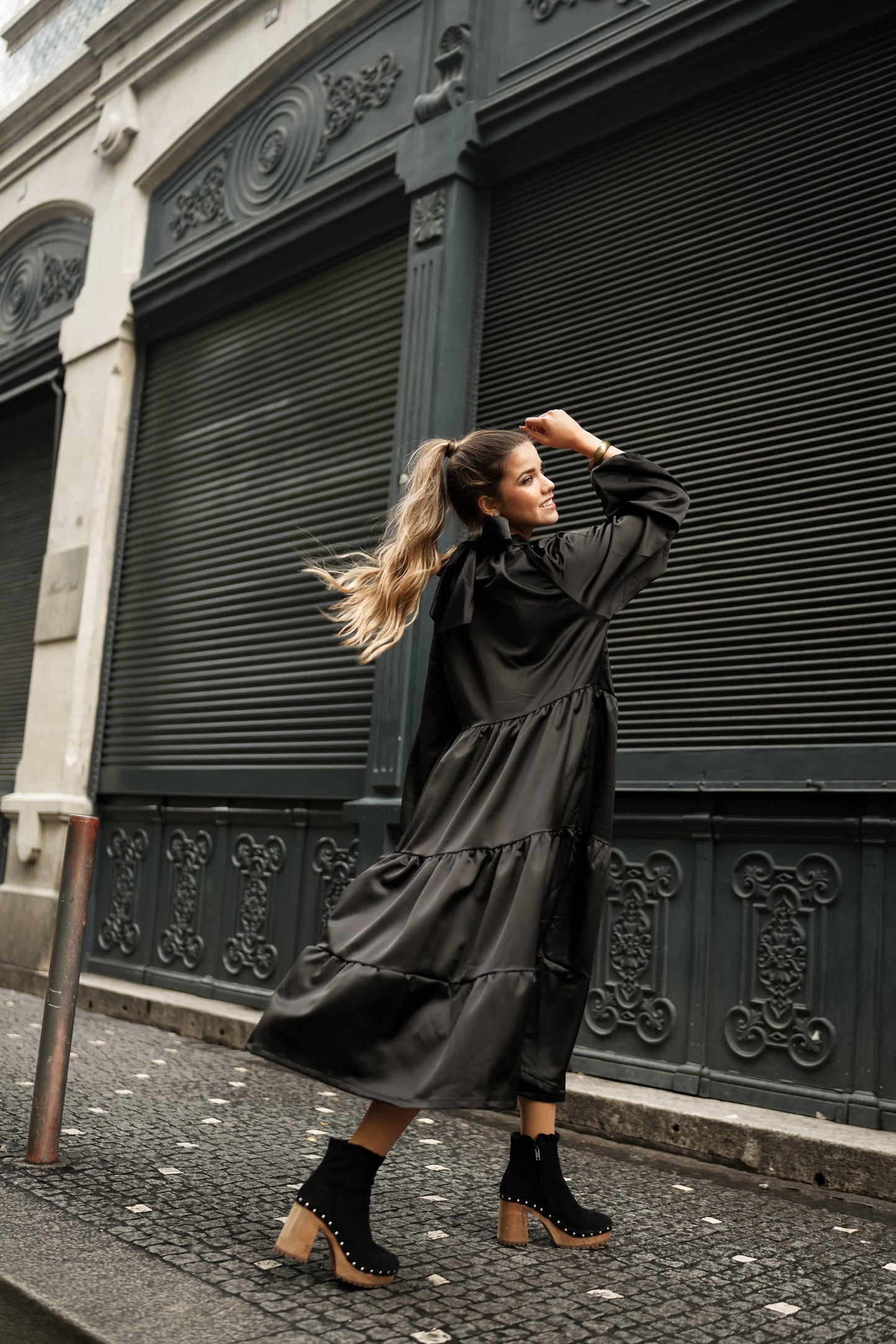 vestido largo de satén