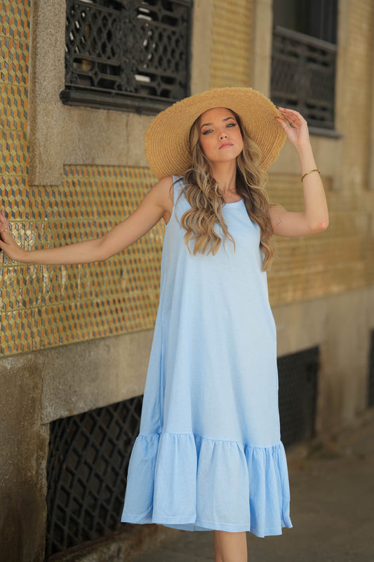 <transcy>Vestido con volante</transcy>