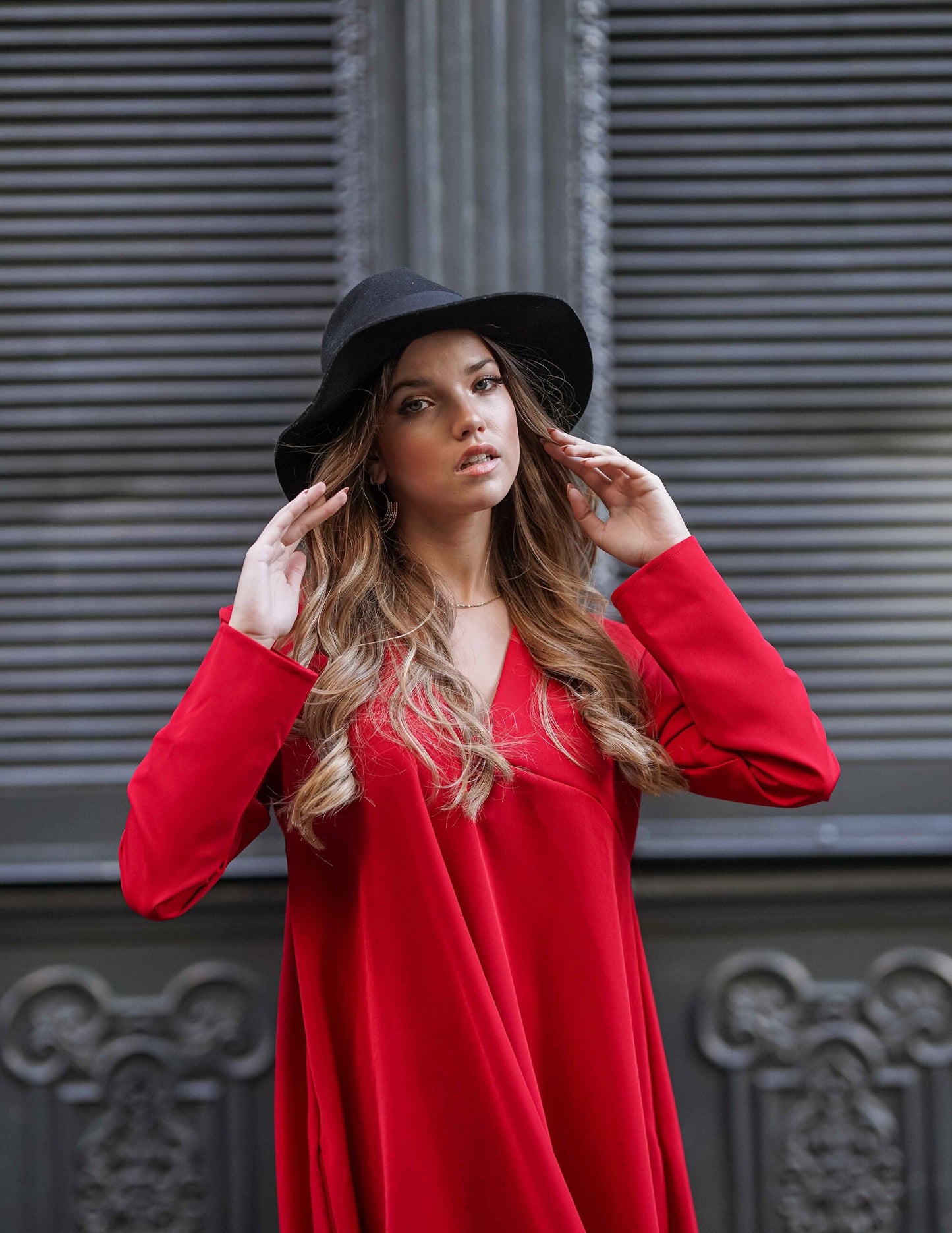 <transcy>Vestido asimétrico</transcy>