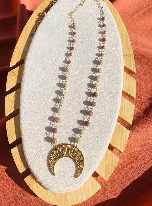 <transcy>Collar colgante media luna</transcy>